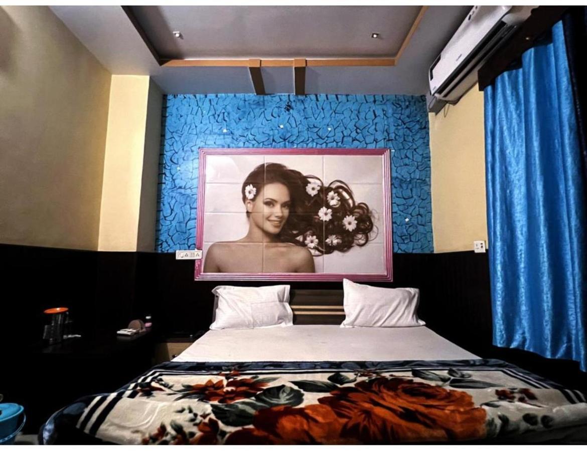 Hotel Preeti,Lalitpur מראה חיצוני תמונה